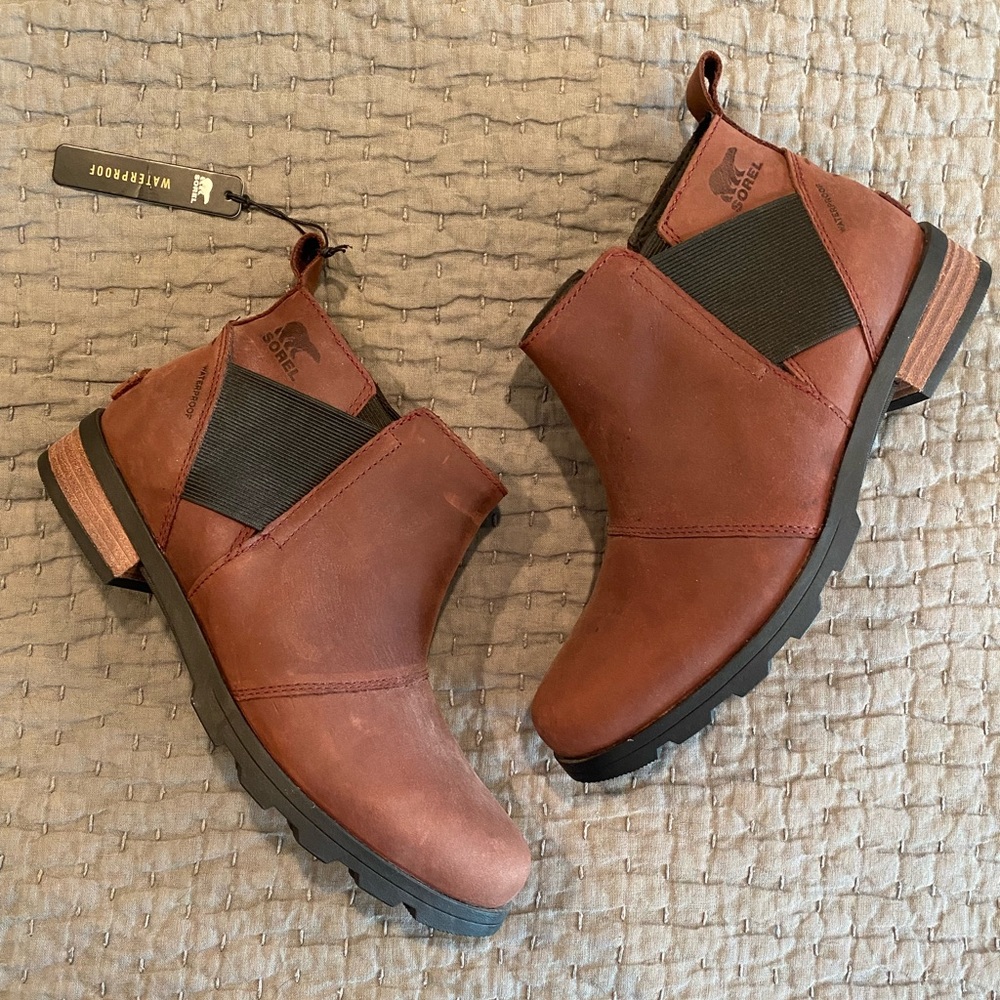 Sorel Brown Chelsea Short Bootie